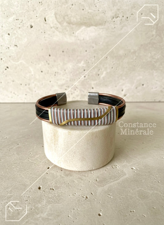 Bracelet artisanal en cuivre et caoutchouc recyclé