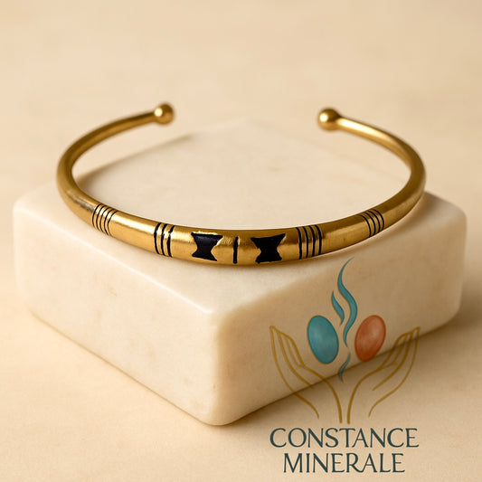 Bracelet jonc traditionnel ouest-africain en bronze