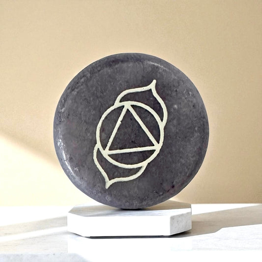 Pierre Plate Polie Troisième Œil