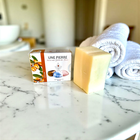 Savon Argan 140 g avec pierre roulée à l'intérieur