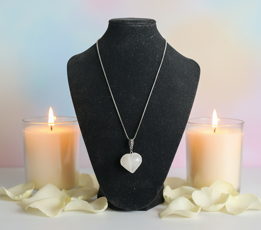 Pendentif en Sélénite