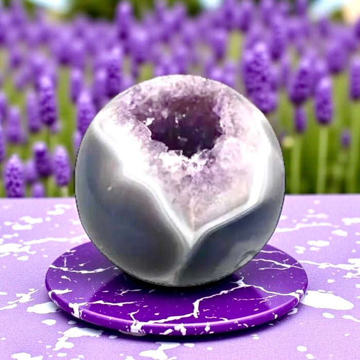 Boule de cristal améthyste