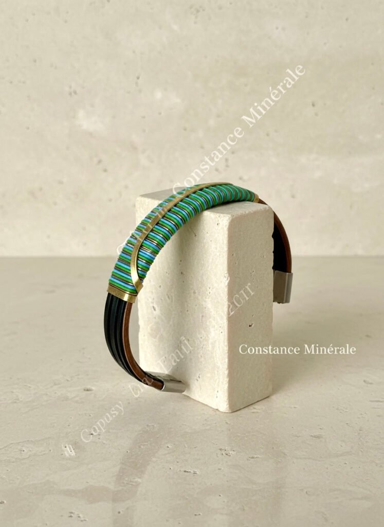 Bracelet artisanal en cuivre