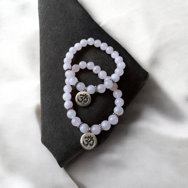 Bracelet Quartz Rose 8 mm + Symbole Om
