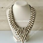 Collier traditionnel en cauris