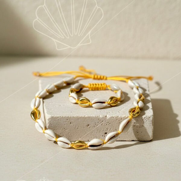 Bracelet en cauris naturels