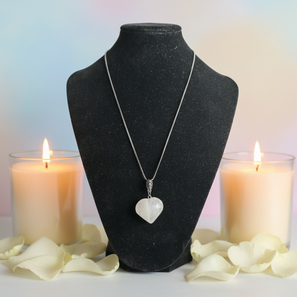 Pendentif en Sélénite