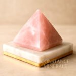 Pyramide en Quartz Rose A