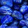 Bijoux en lapis-lazuli et pierres bleues naturelles