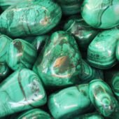 Pierre verte : aventurine, jade et malachite en lithothérapie